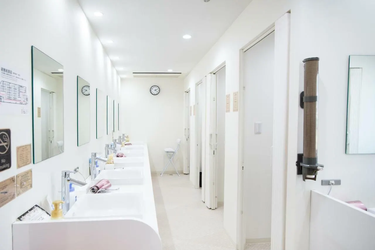 Capsule Hotel Hakodate