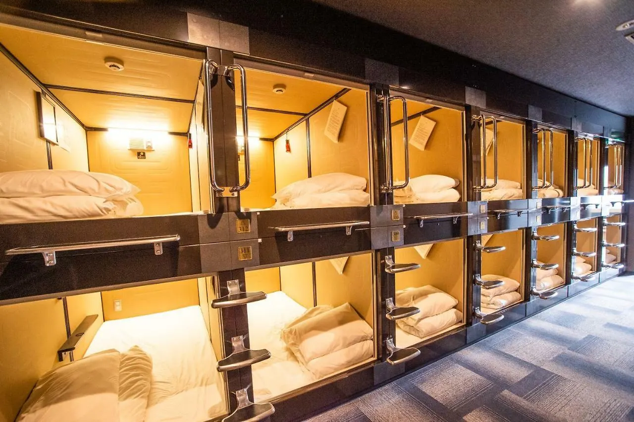 Capsule Hotel Hakodate